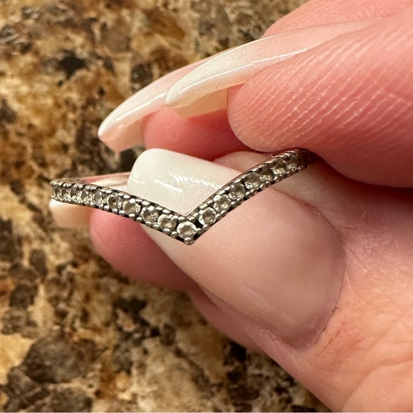 Pandora authentic wishbone ring size 48 (4.5) - Picture 5 of 9
